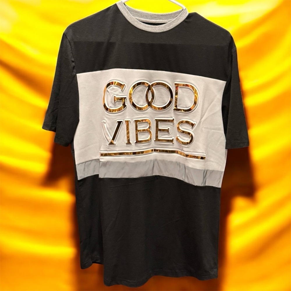 Brooklyn Laundry Black and White 'Good Vibes' T-Shirt - S